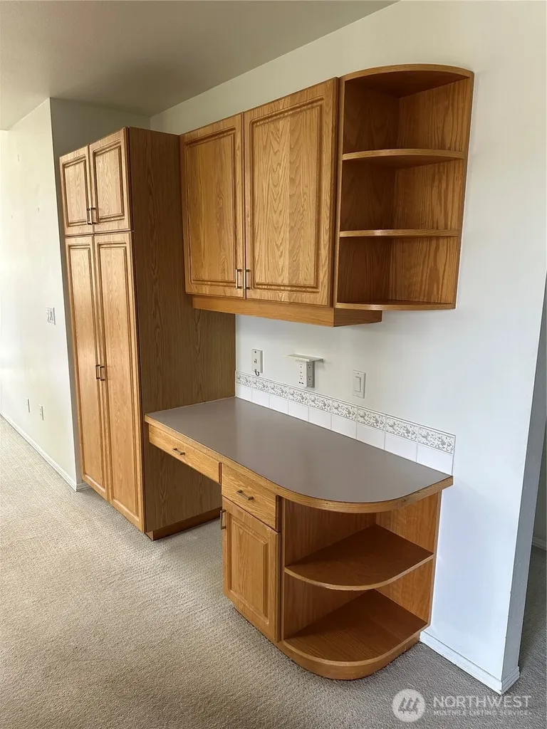 545 W Kellogg Road Bellingham WA 98226