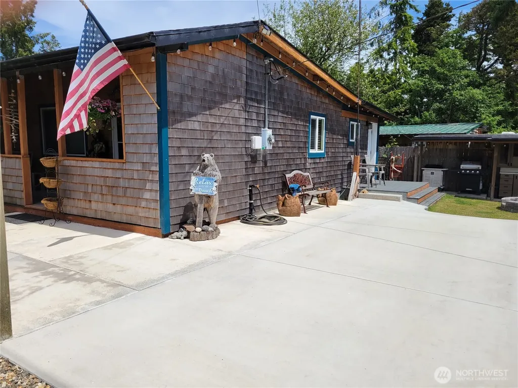 22604 S Place Ocean Park WA 98640