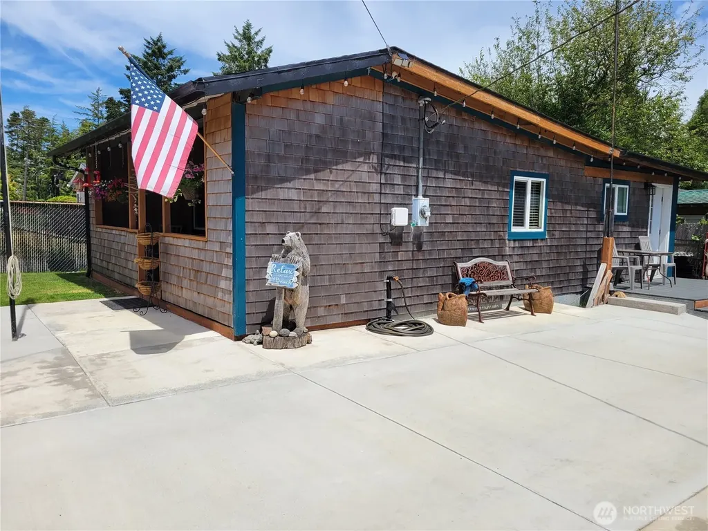 22604 S Place Ocean Park WA 98640