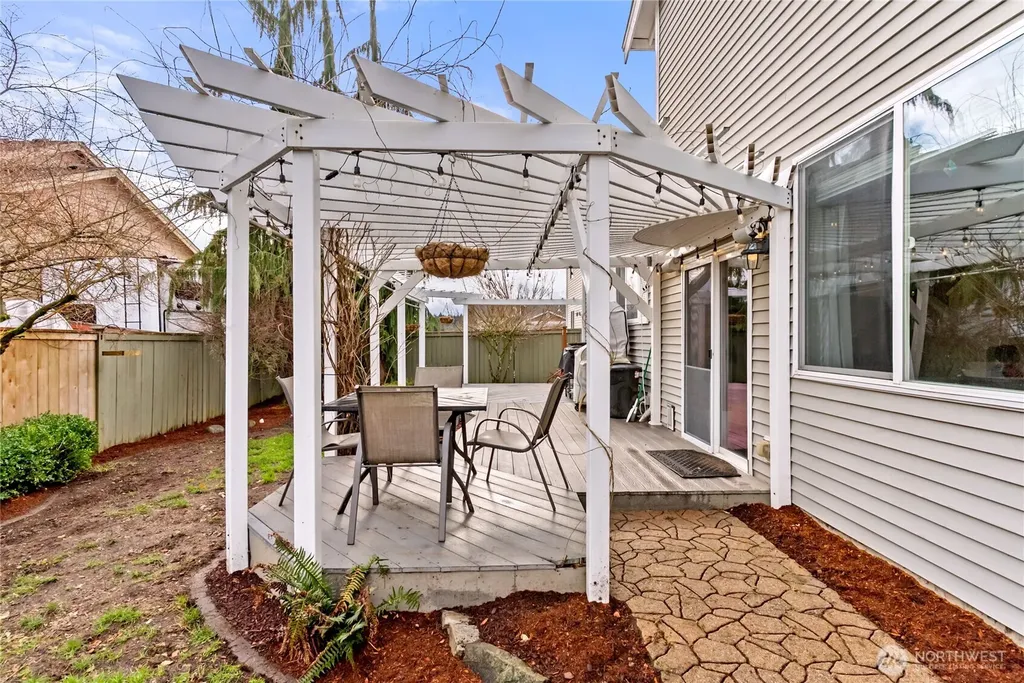 10018 Cascadian Avenue SE Yelm WA 98597