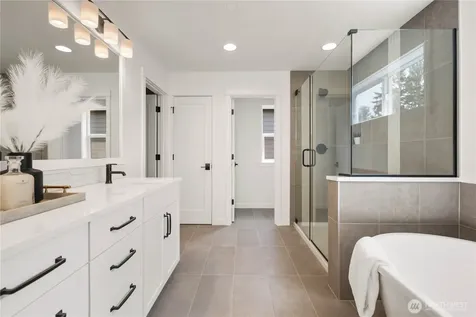 729 211th Place SE Bothell WA 98021