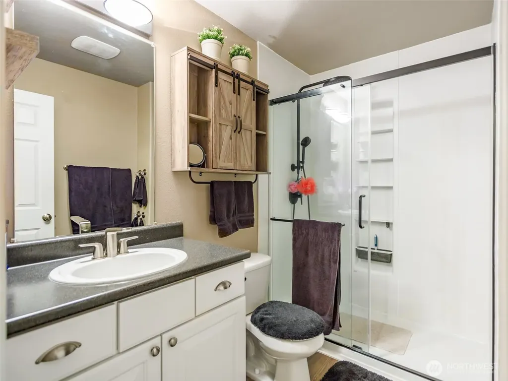 9983 Dragt Street SE Yelm WA 98597