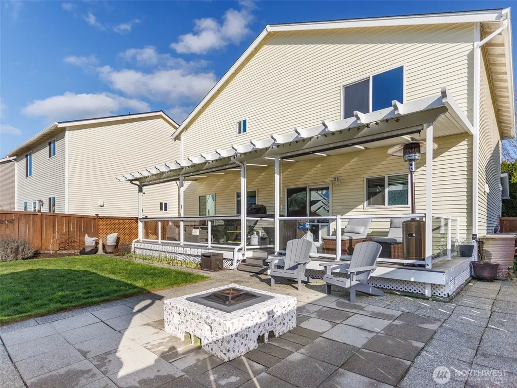 9983 Dragt Street SE Yelm WA 98597