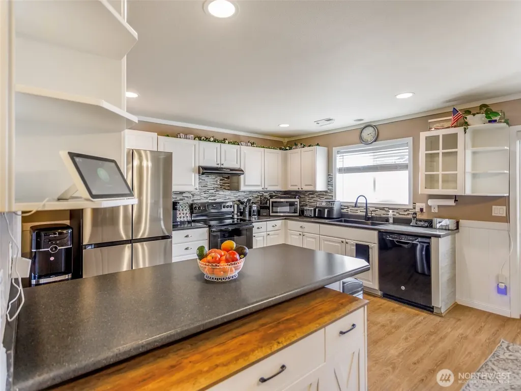 9983 Dragt Street SE Yelm WA 98597