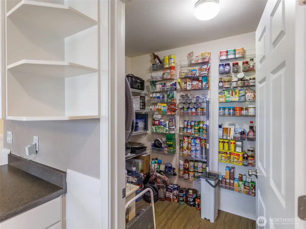 9983 Dragt Street SE Yelm WA 98597