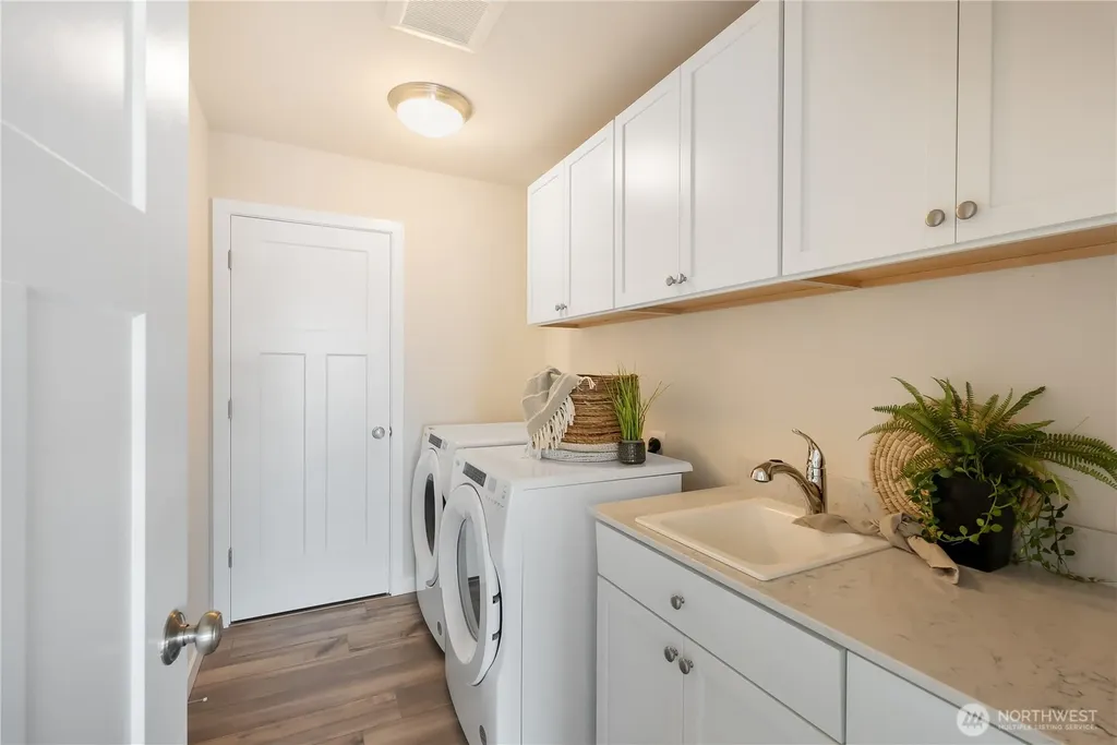 5434 Lasiandra Drive Blaine WA 98230