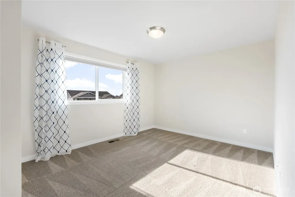 5434 Lasiandra Drive Blaine WA 98230