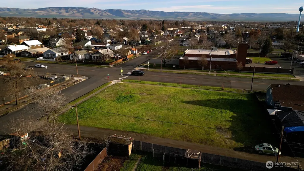 1002 W Poplar Street Walla Walla WA 99362