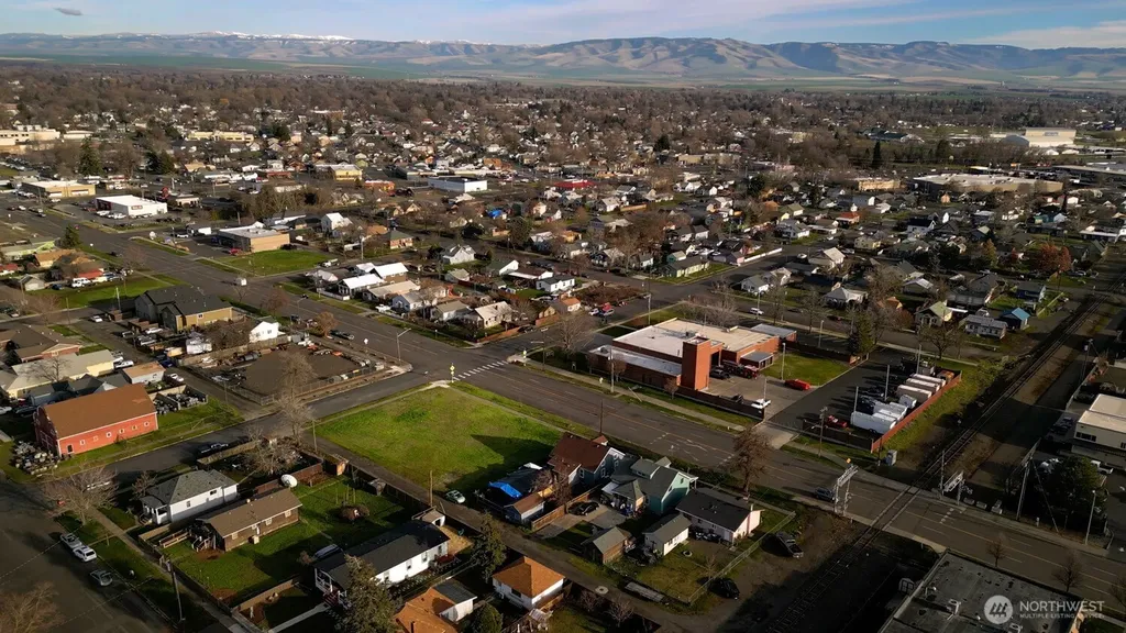 1002 W Poplar Street Walla Walla WA 99362