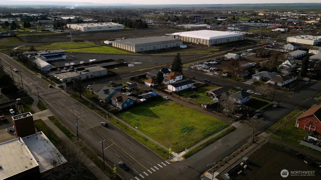1002 W Poplar Street Walla Walla WA 99362
