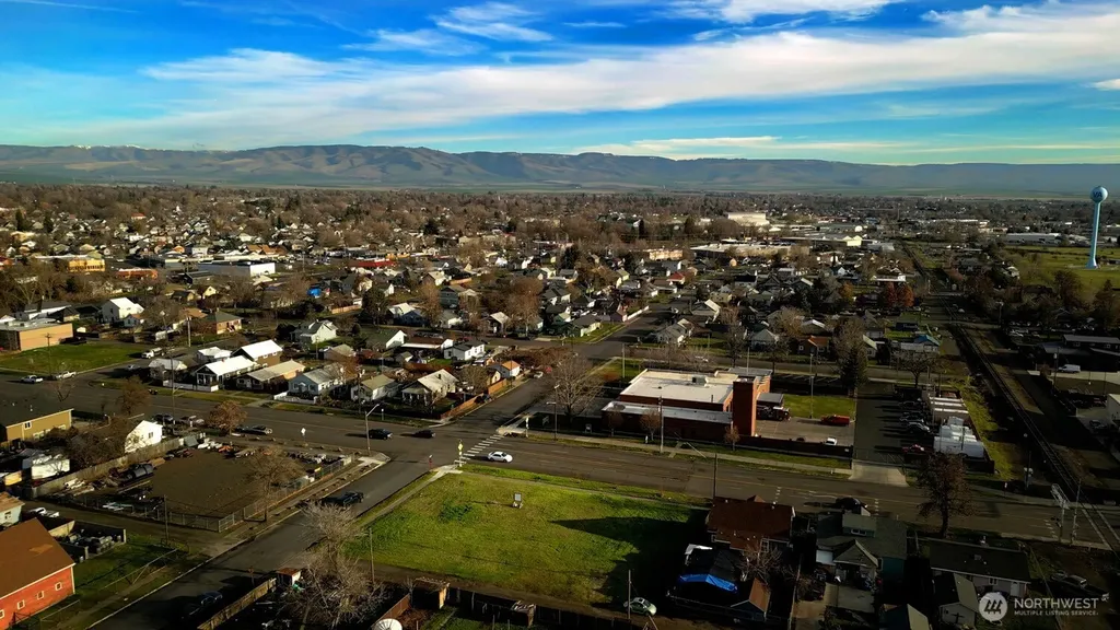 1002 W Poplar Street Walla Walla WA 99362
