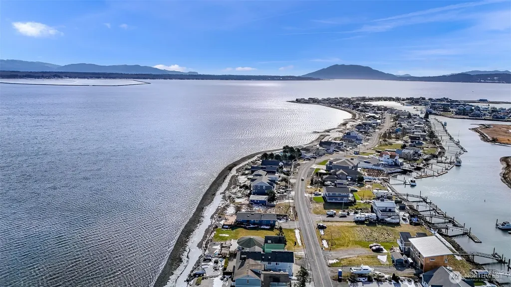 42 Saltspring Drive Ferndale WA 98248