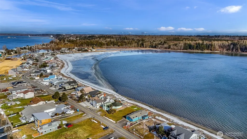 42 Saltspring Drive Ferndale WA 98248