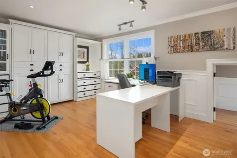 17409 113th Avenue NE Bothell WA 98011