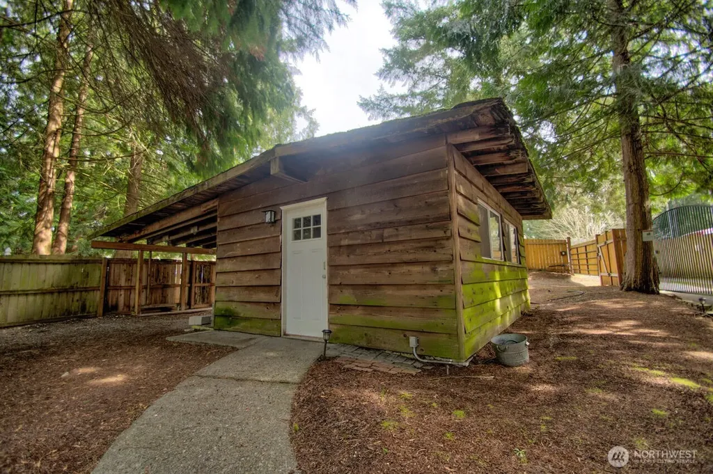3535 Francis Drive SE Olympia WA 98503