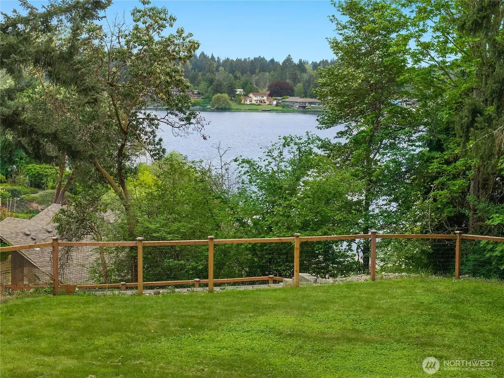 3535 Francis Drive SE Olympia WA 98503