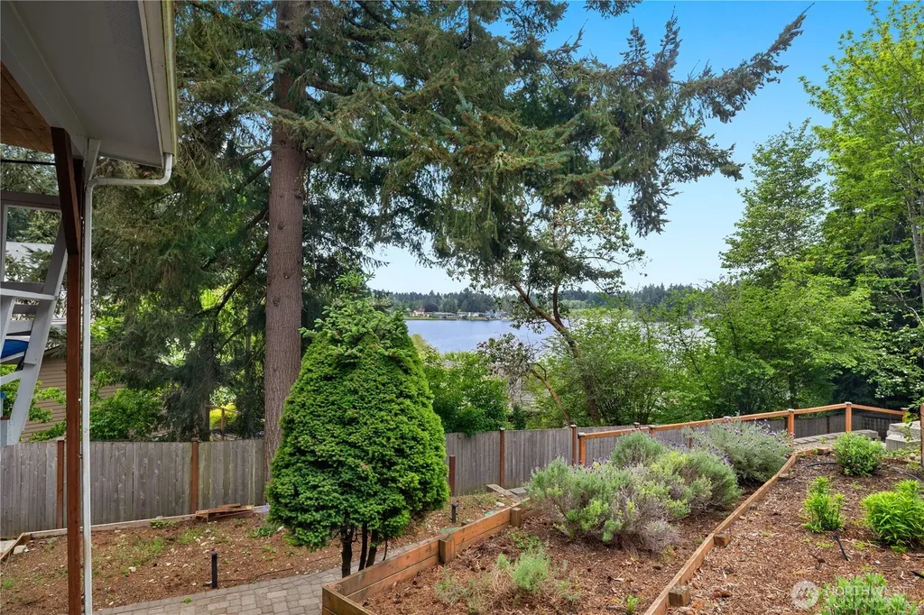 3535 Francis Drive SE Olympia WA 98503