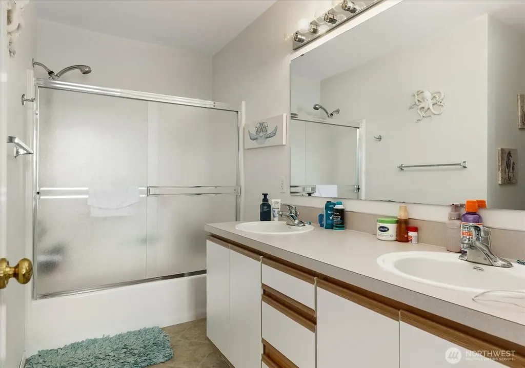 30875 State Route 20 Oak Harbor WA 98277