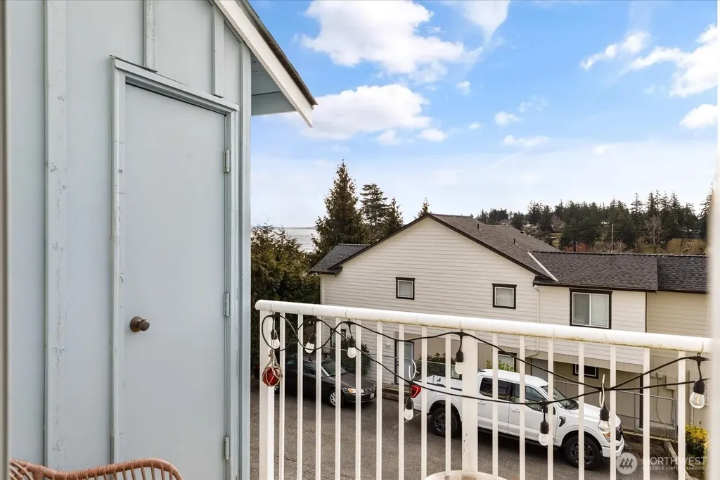 30875 State Route 20 Oak Harbor WA 98277