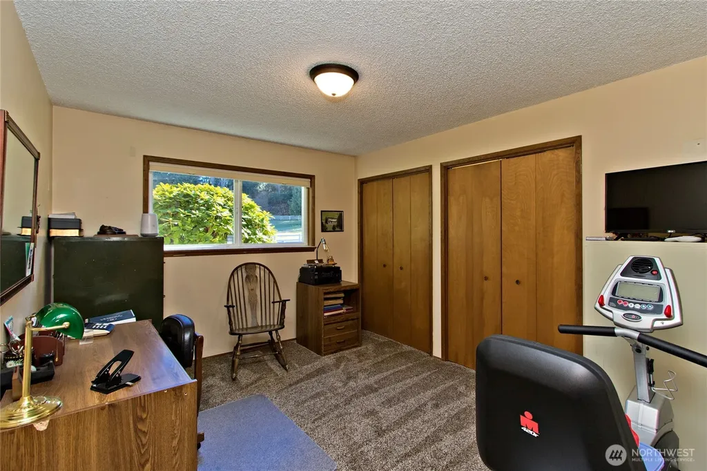 39811 272nd Avenue SE Enumclaw WA 98022