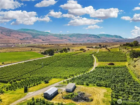 223 Old Riverside Highway Omak WA 98841