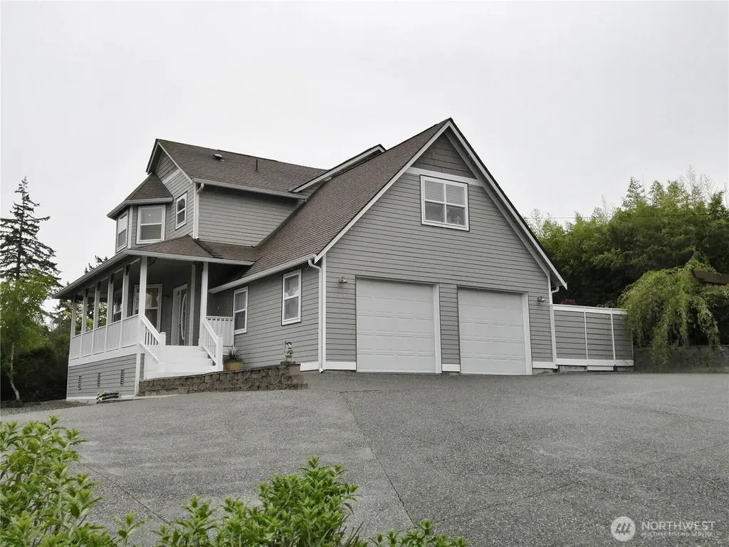 1703 32nd Street Anacortes WA 98221
