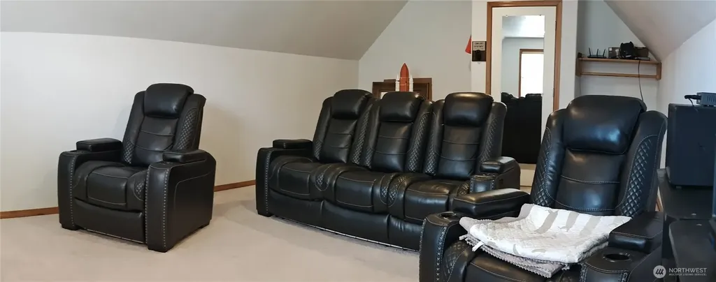 1703 32nd Street Anacortes WA 98221