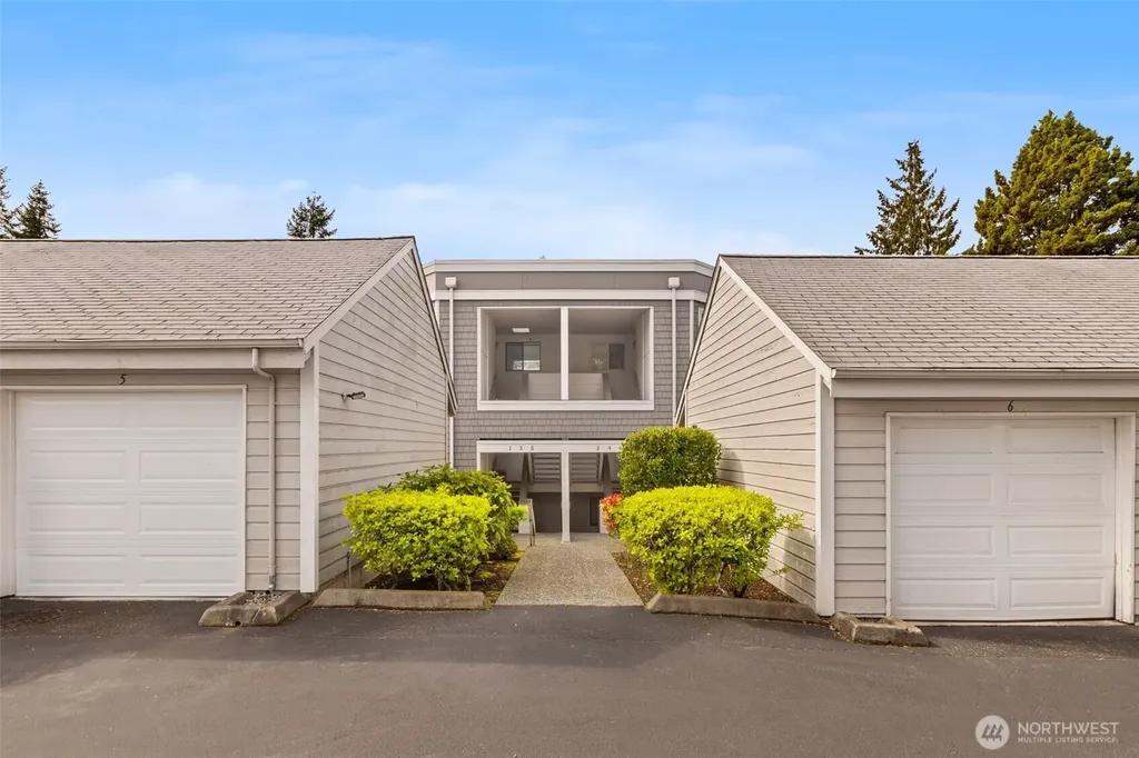 4202 Factoria Blvd SE Bellevue WA 98006
