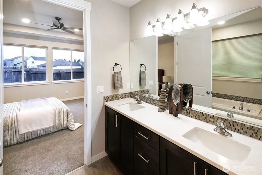 10705 NE 99th Avenue Vancouver WA 98662