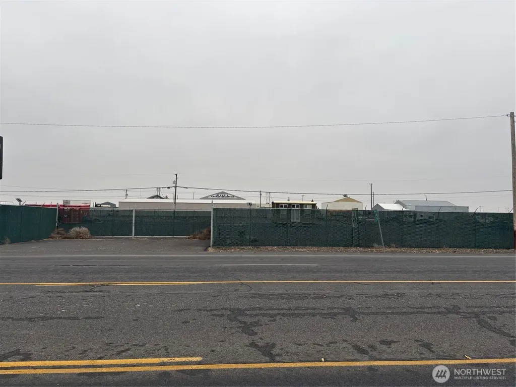 1420 Basin Street NW Ephrata WA 98823