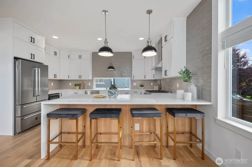 6103 S Norfolk Street Seattle WA 98118