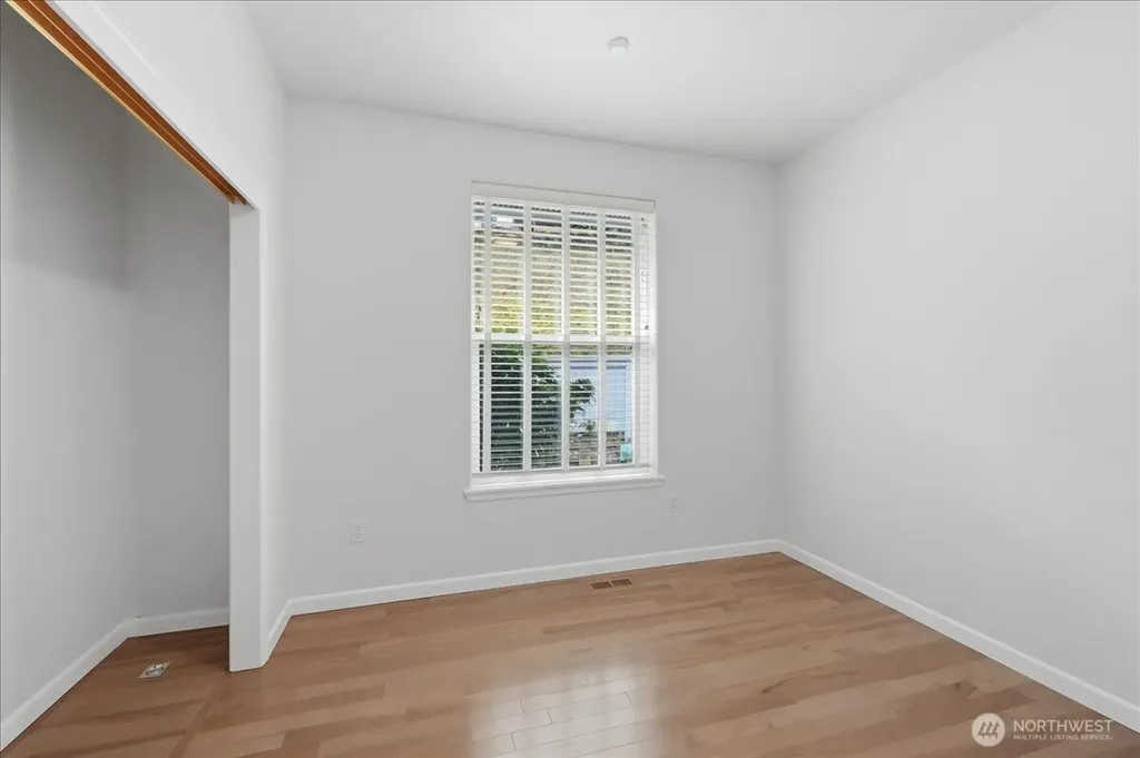 3012 N Narrows Drive Tacoma WA 98407