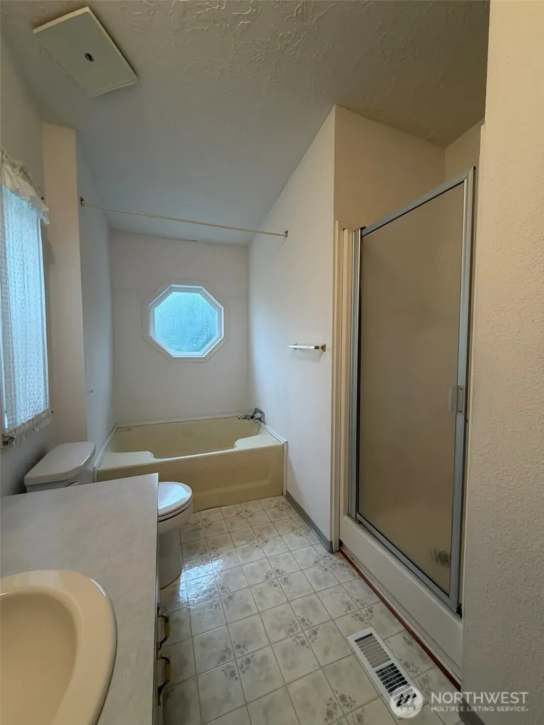 100 Leisure Drive Aberdeen WA 98520