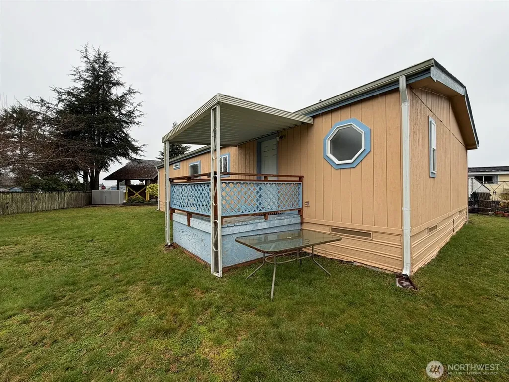 100 Leisure Drive Aberdeen WA 98520