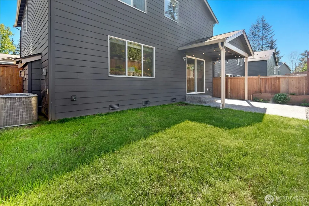 2238 100th Drive SE Lake Stevens WA 98258