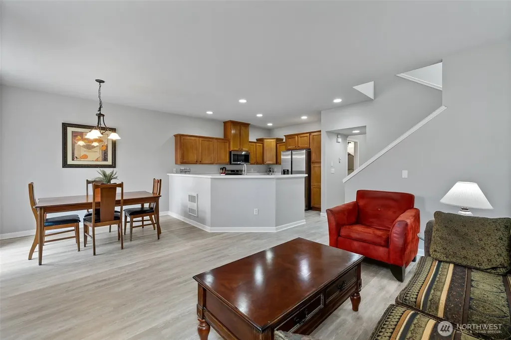 15405 35th Avenue W Lynnwood WA 98037