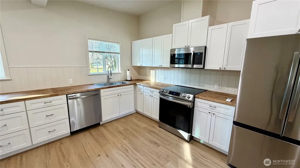 630 7th Street Forks WA 98331
