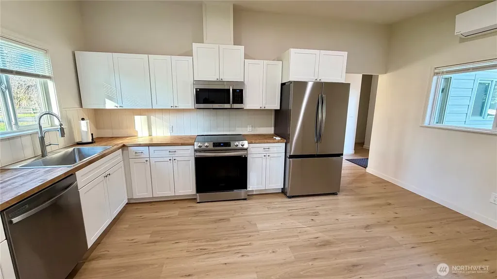 630 7th Street Forks WA 98331