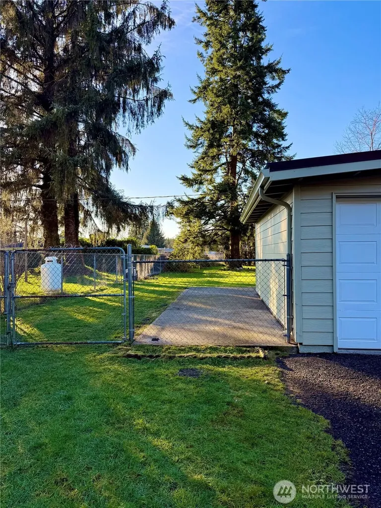 630 7th Street Forks WA 98331