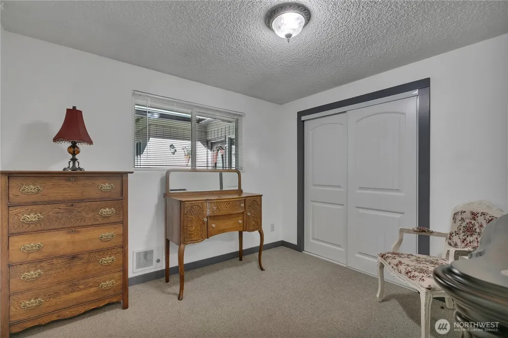 27405 304 Avenue SE Ravensdale WA 98051