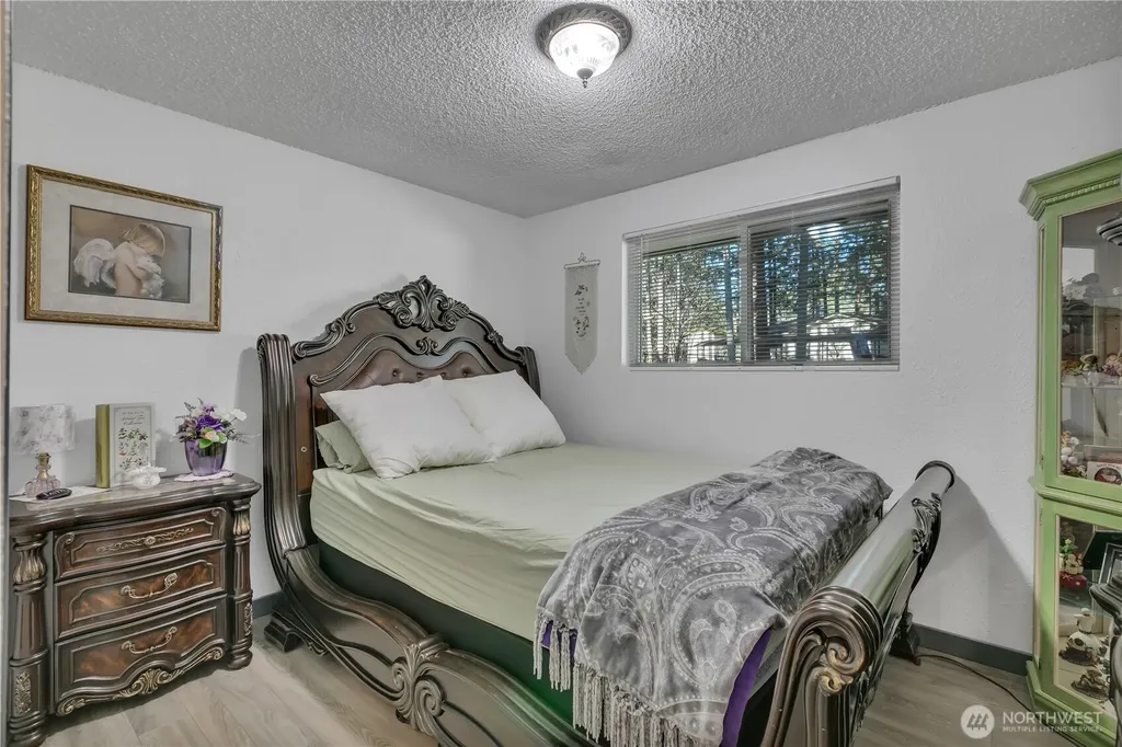 27405 304 Avenue SE Ravensdale WA 98051