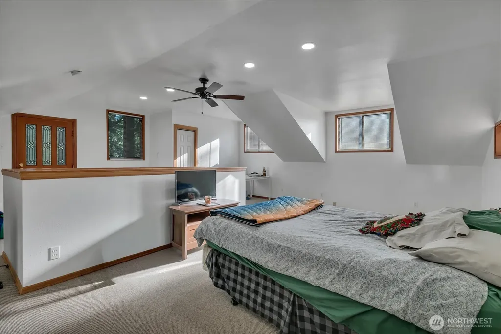 27405 304 Avenue SE Ravensdale WA 98051
