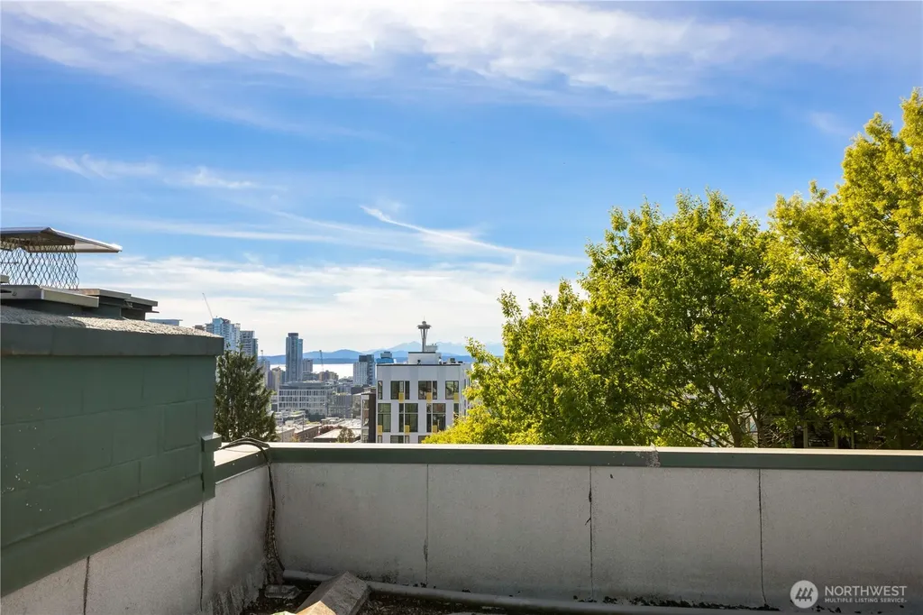 705 E Republican Street Seattle WA 98102