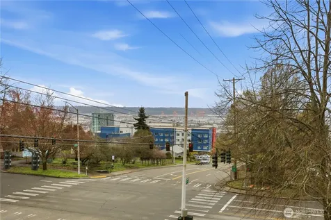 1902 Yakima Avenue Tacoma WA 98405