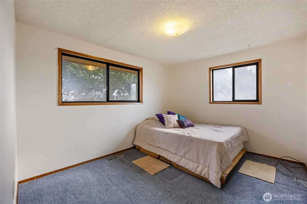 4537 Dunn Street NE Moses Lake WA 98837