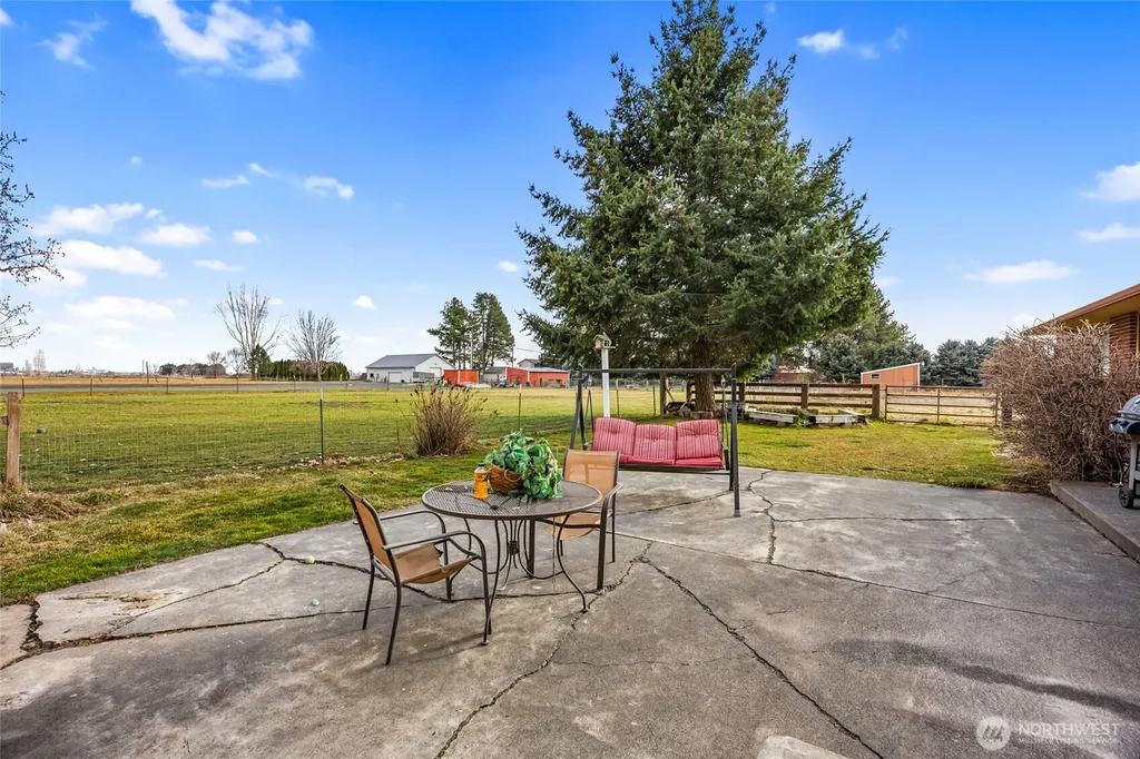 4537 Dunn Street NE Moses Lake WA 98837