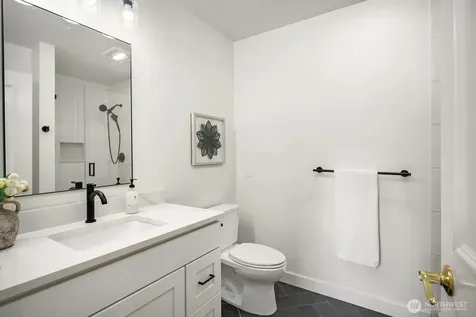 17120 SE 29th Place Bellevue WA 98008