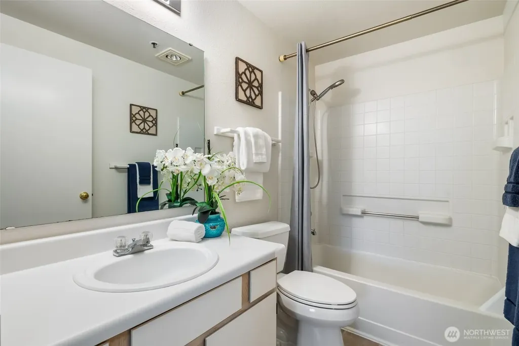 12611 109th Court NE Kirkland WA 98034