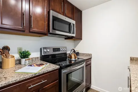12611 109th Court NE Kirkland WA 98034