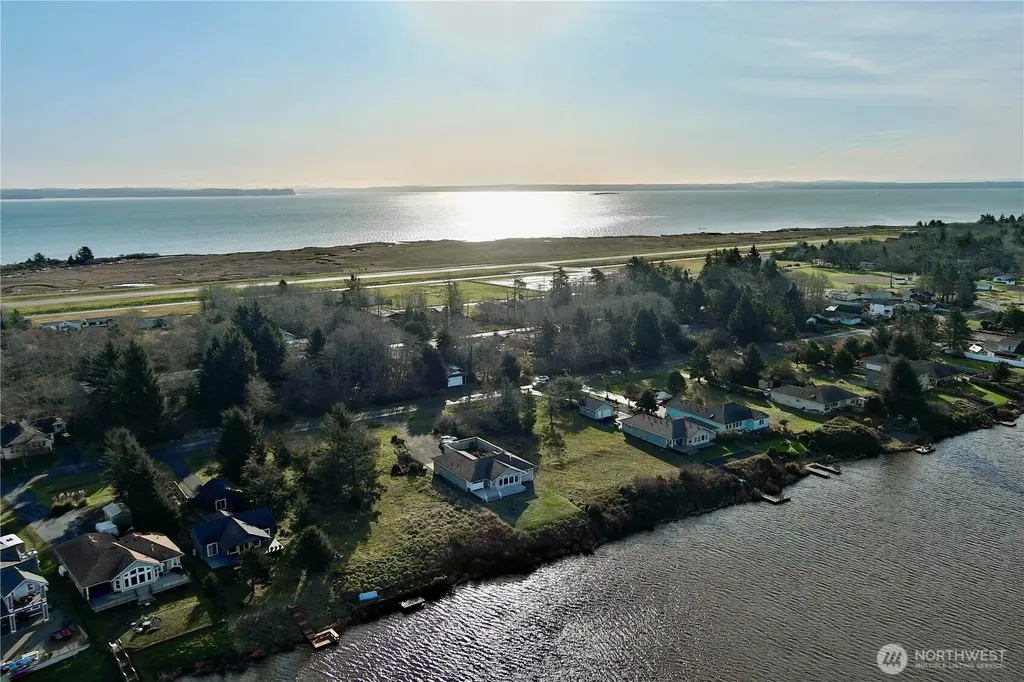 571 E Chance A La Mer NE Ocean Shores WA 98569